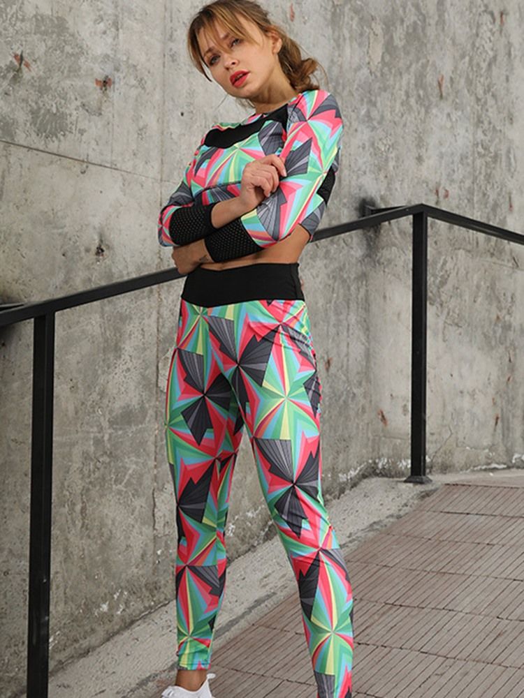 Atmungsaktives Damen-trainingsset Mit Camouflage-print