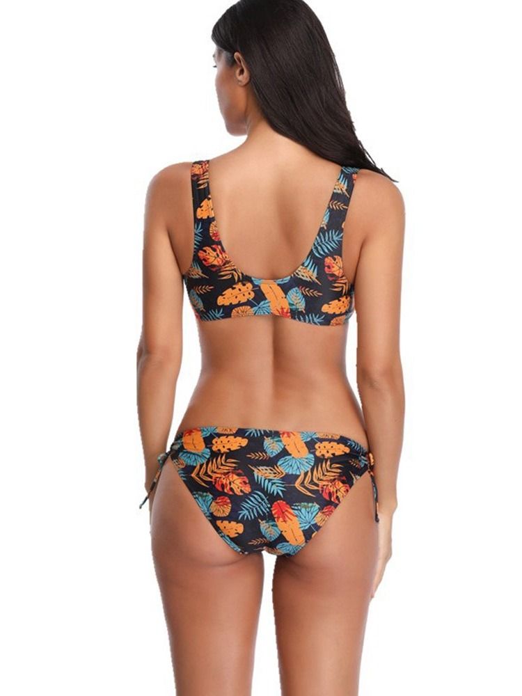 Damen-bikini Im Strand-look Mit Blumenmuster