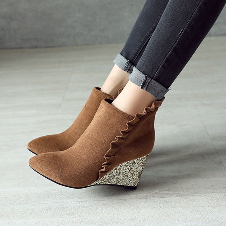 Damen-ankle Boots Mit Schlichtem Keilabsatz Und Rüschen