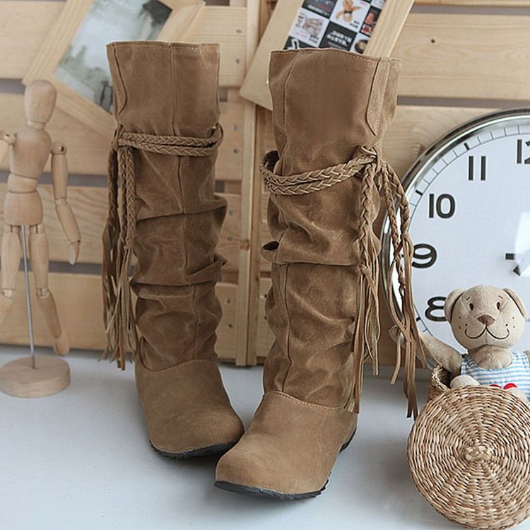 Kniehohe Slouchy-stiefel Aus Reiner Farbe Mit Gewebtem String Für Damen