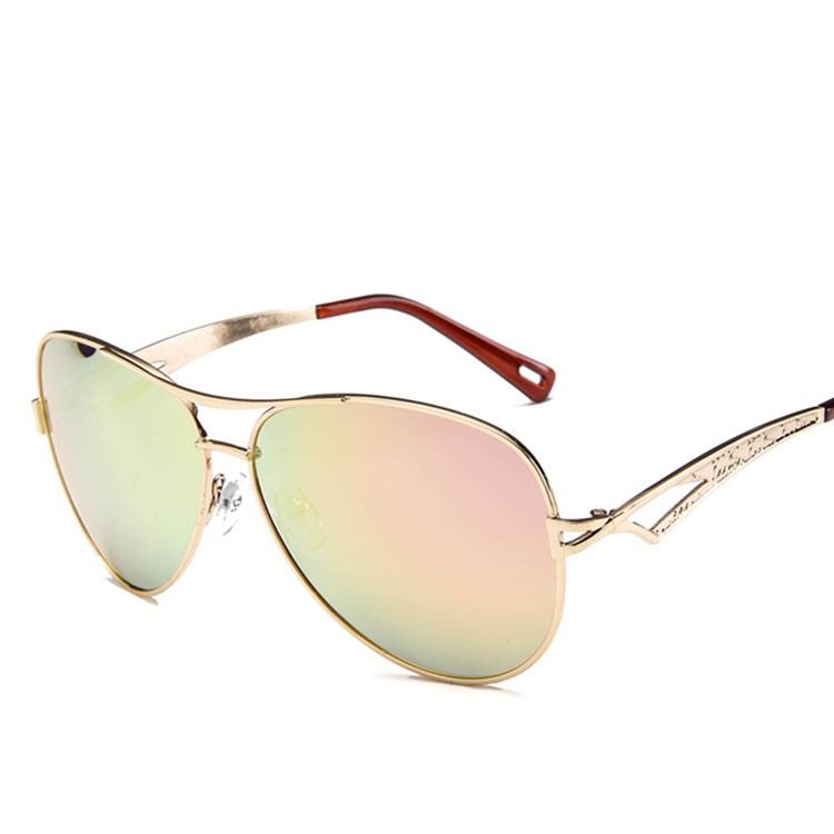 Sommersonnenbrille Mit Farbigen Gläsern Für Damen