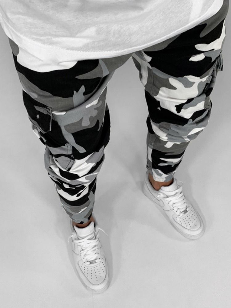 Bleistifthose Camouflage European Herren Jeans