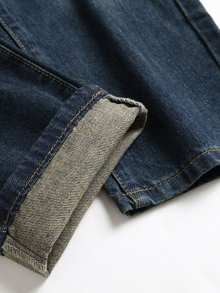 Getragene Herrenjeans Mit Geradem Reißverschluss Und Mittlerer Taille