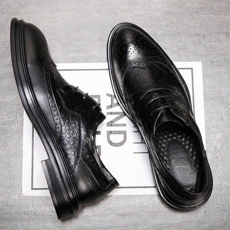 Einfarbige Schnürung Low-cut Upper Round Toe Herren Oxfords