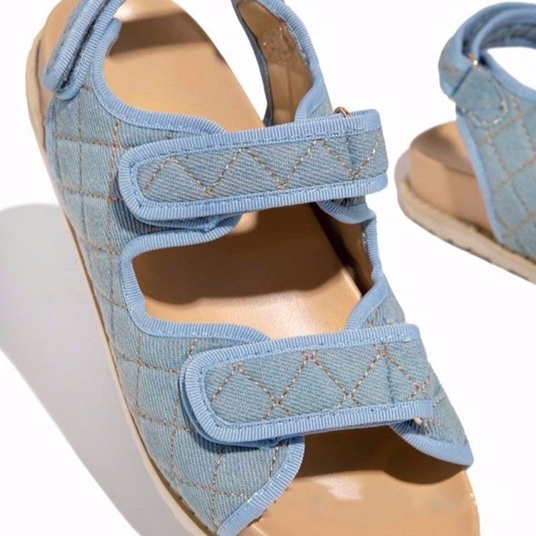 Frauen-sandalen Mit Offenem Klettverschluss Und Schnalle