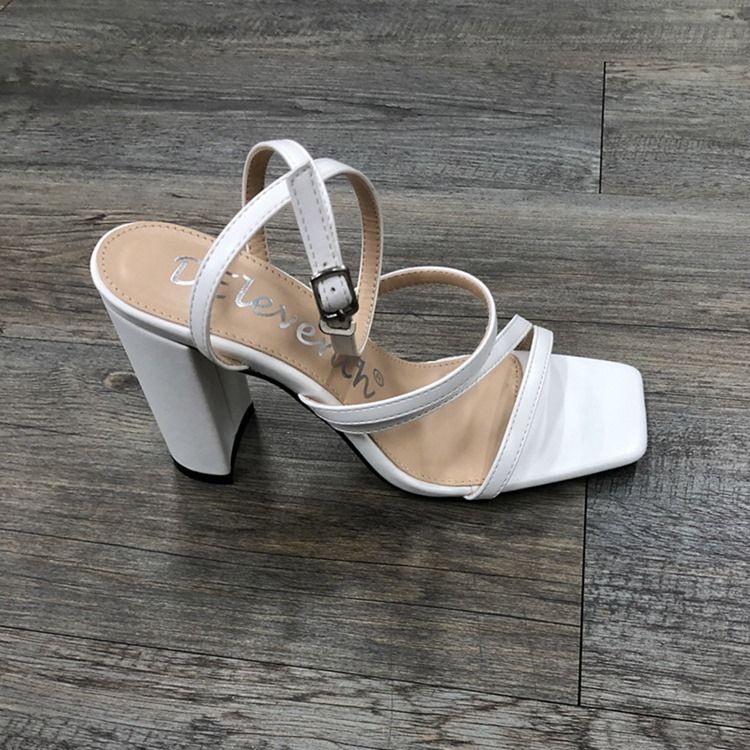 Schnalle Chunky Heel Square Toe Thread Damensandalen