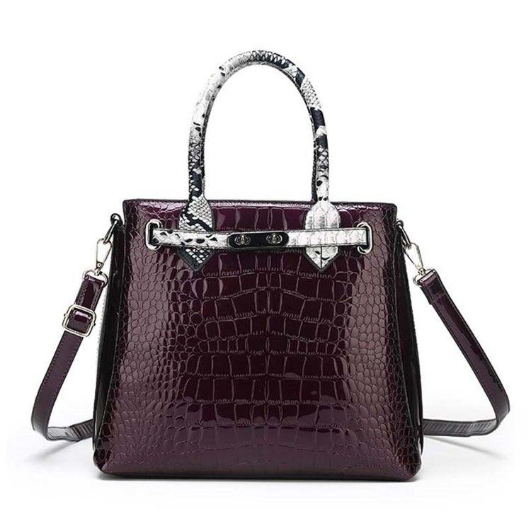 Alligator Thread Pu Square Handtasche