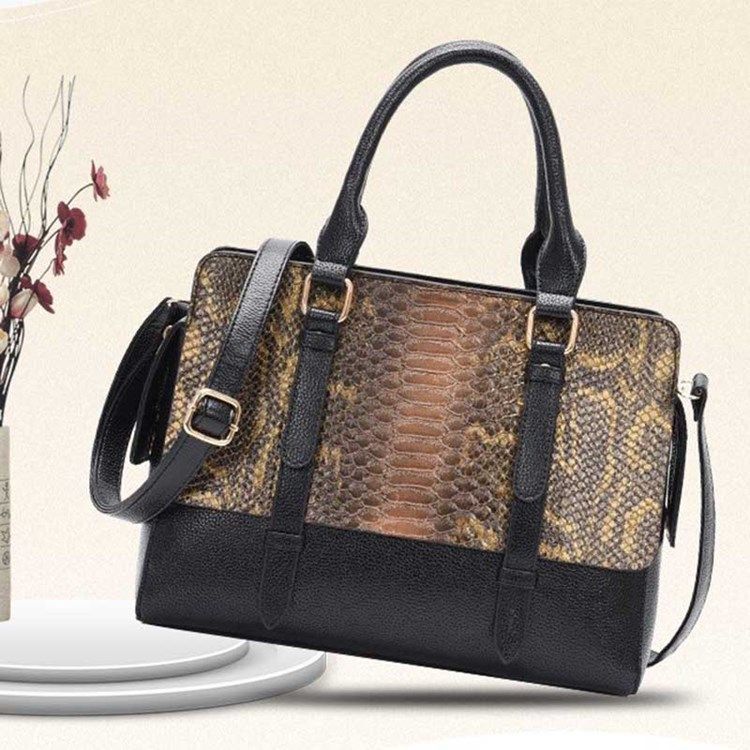 Serpentine Fashion Tote Bag To