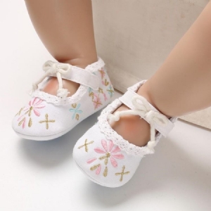 Babyschuhe Mit Stickerei