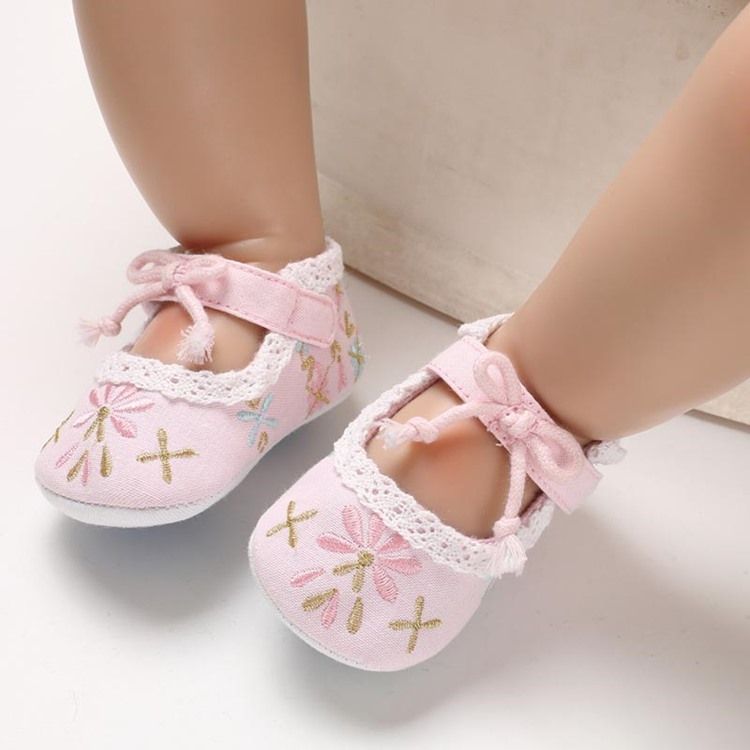 Babyschuhe Mit Stickerei