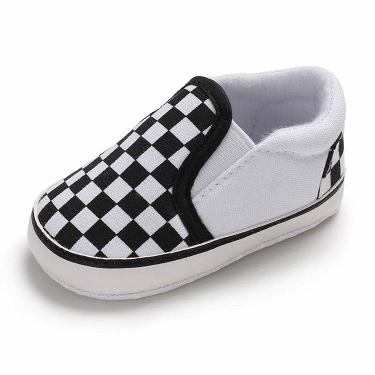 Karierte Slip-on-kleinkindschuhe