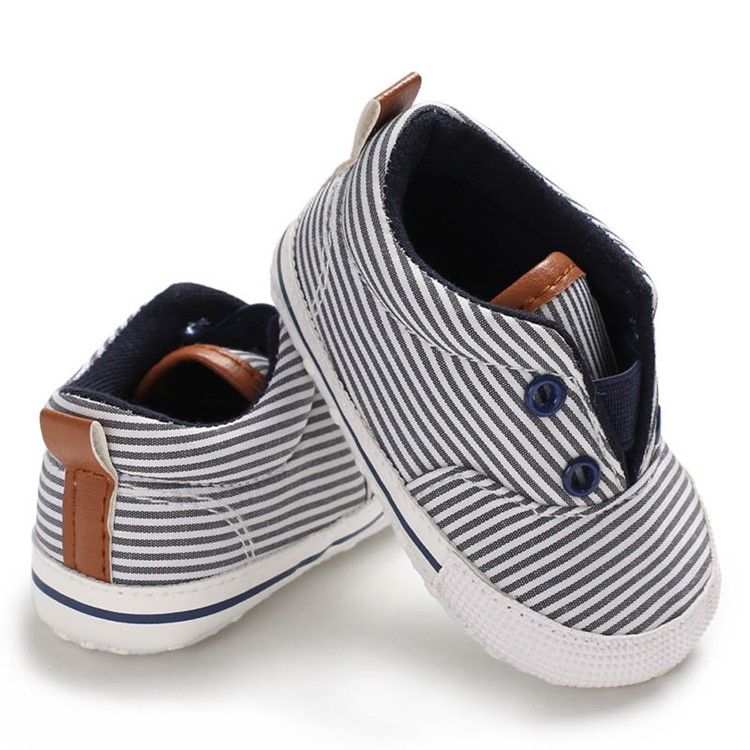 Slip-on Babyschuhe Mit Streifen