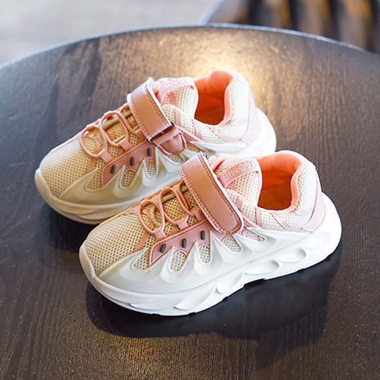 Süße Patchwork-baby-sneaker Mit Runder Zehenpartie