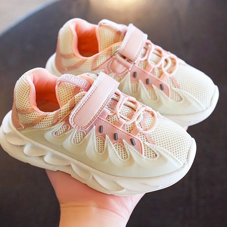 Süße Patchwork-baby-sneaker Mit Runder Zehenpartie