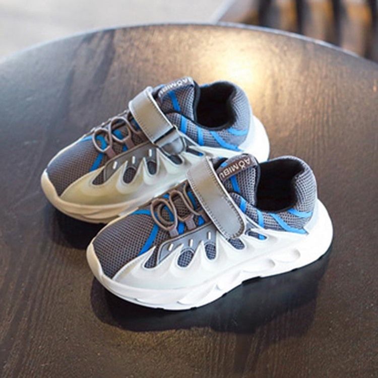 Süße Patchwork-baby-sneaker Mit Runder Zehenpartie