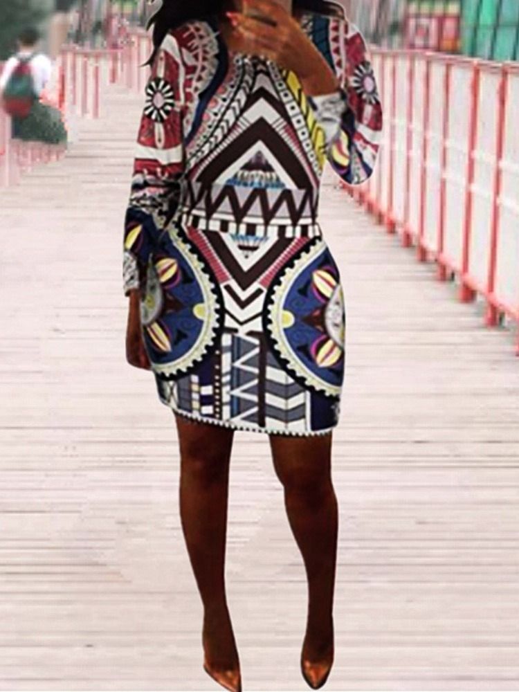 Afrikanisches Damenmode Mit Rundhalsausschnitt Geometrisch Über Dem Knie Figurbetontes Kleid